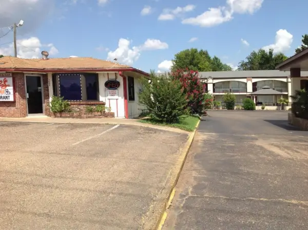 Executive Inn Texarkana Main image